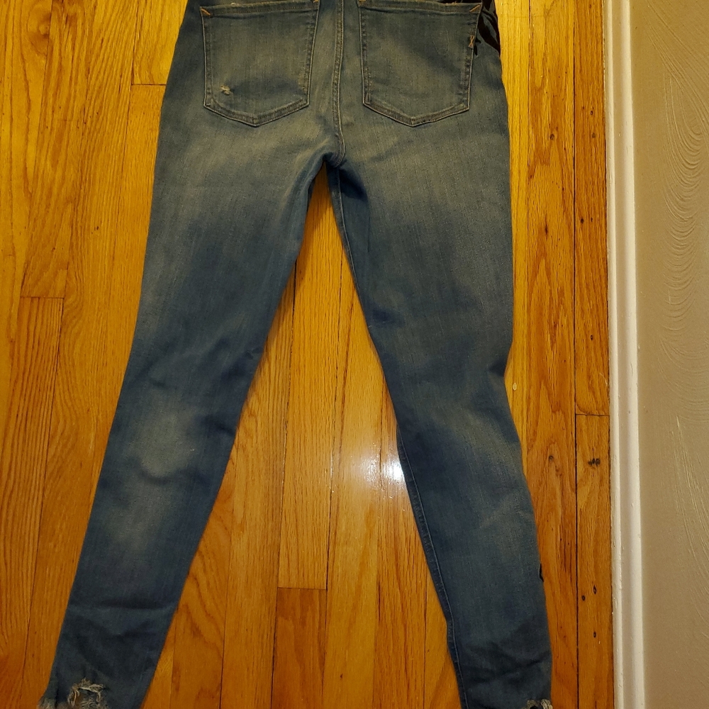 Express size 8 Ankle leggings